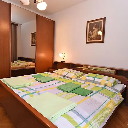 Josip 74 Apartment *